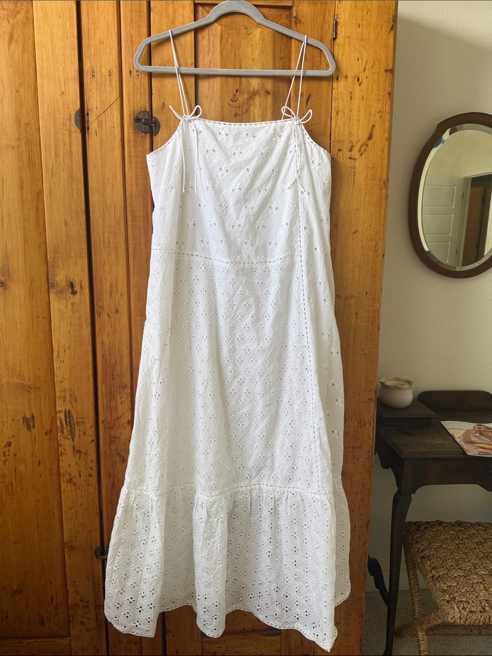 Topshop eyelet trapeze midi dress in white - Picture 5 of 7